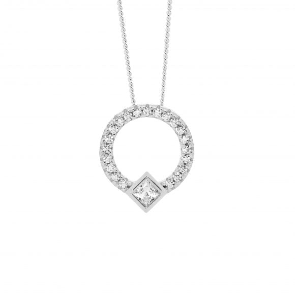 SS CZ CIRCLE PENDANT WITH PRINCESS CUT BEZEL