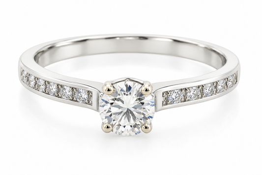 18CT WHITE GOLD DIAMOND ENGAGEMENT RING