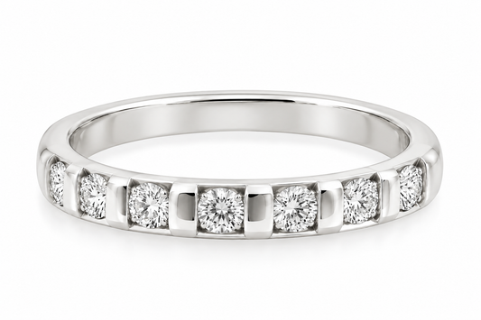 9CT WHITE GOLD DIAMOND WEDDING OR ETERNITY RING