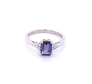 9YG AMETHYST & DIAMOND RING