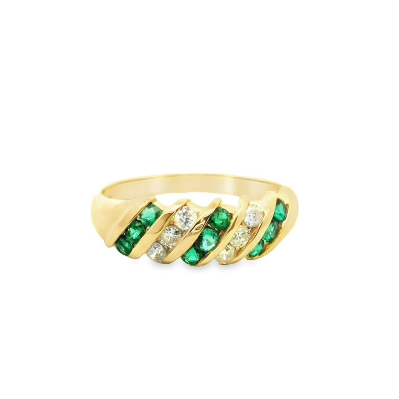 9YG EMERALD & DIAMOND RING