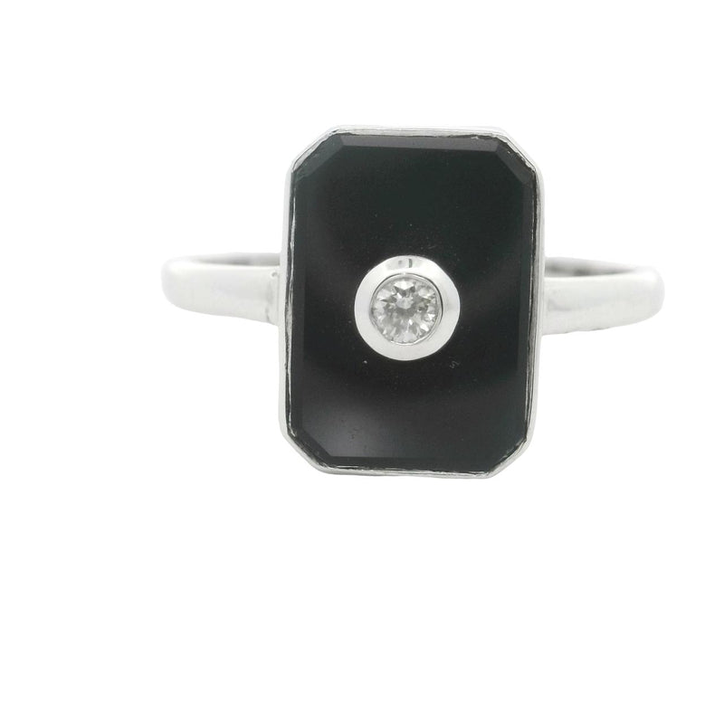 9CT WHITE GOLD ONYX & DIAMOND RING