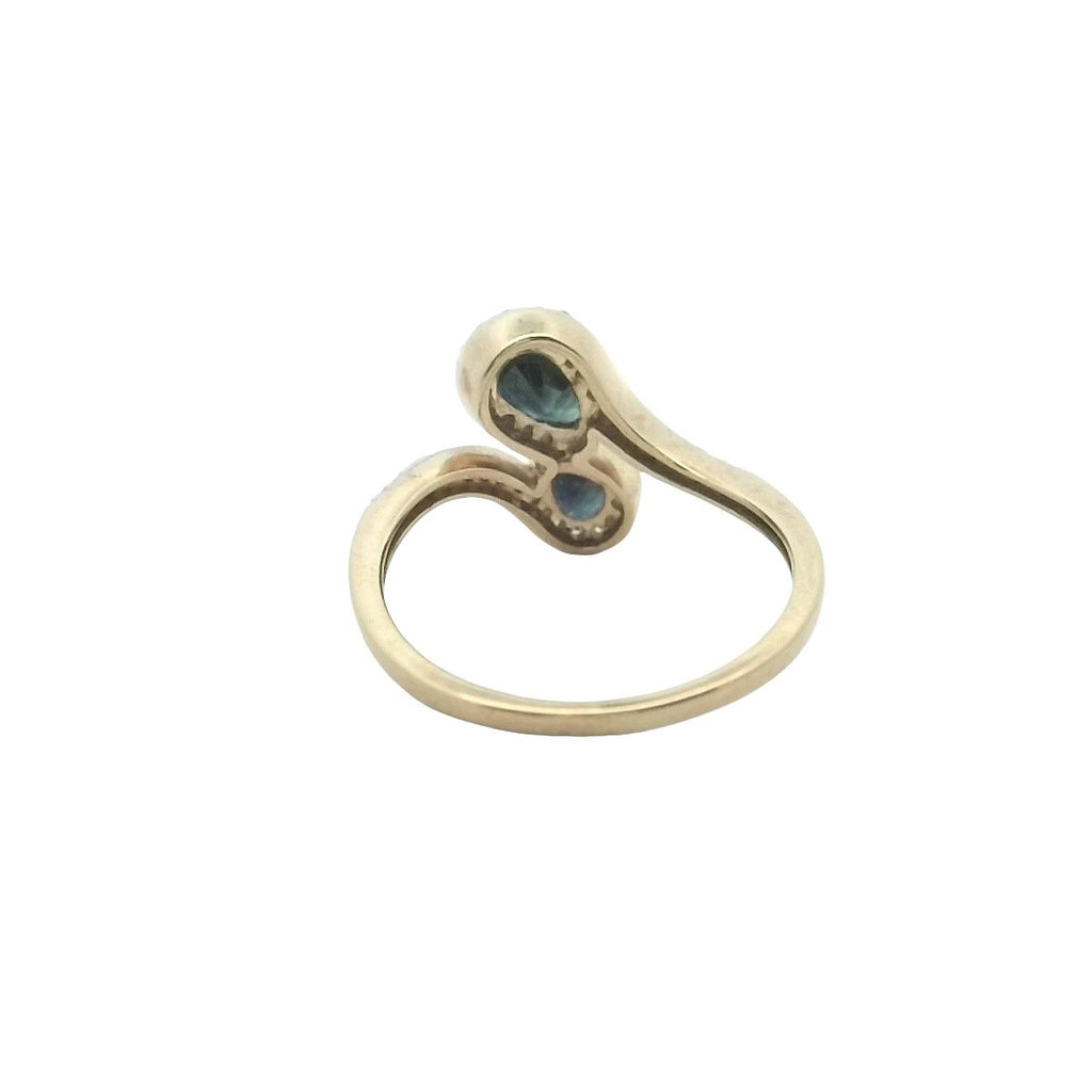 9CT YELLOW GOLD SAPPHIRE & DIAMOND RING