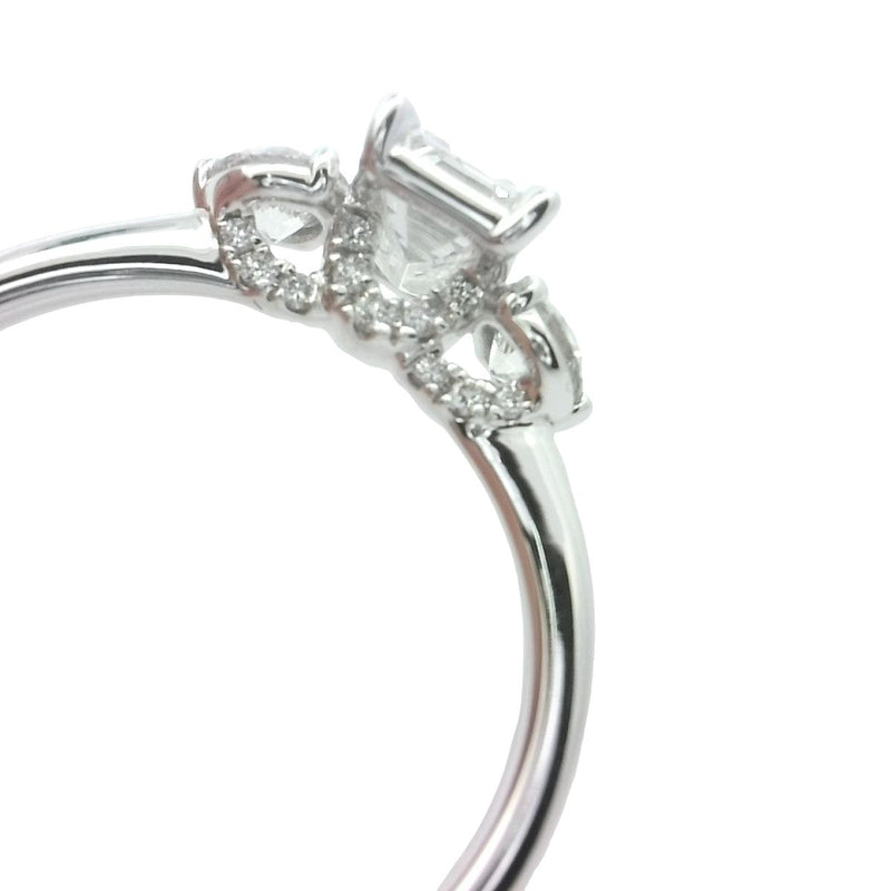 10CT WHITE GOLD DIAMOND ENGAGEMENT RING