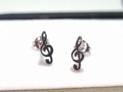 SS TREBLE CLEF STUDS