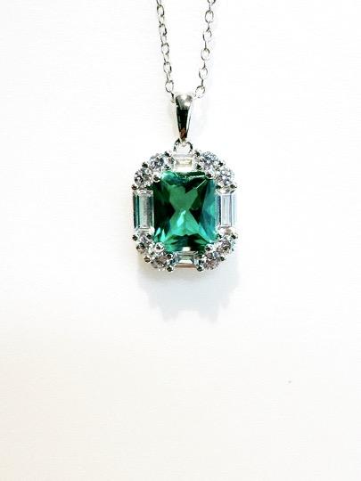STERLING SILVER GREEN & WHITE CUBIC ZIRCONIA PENDANT