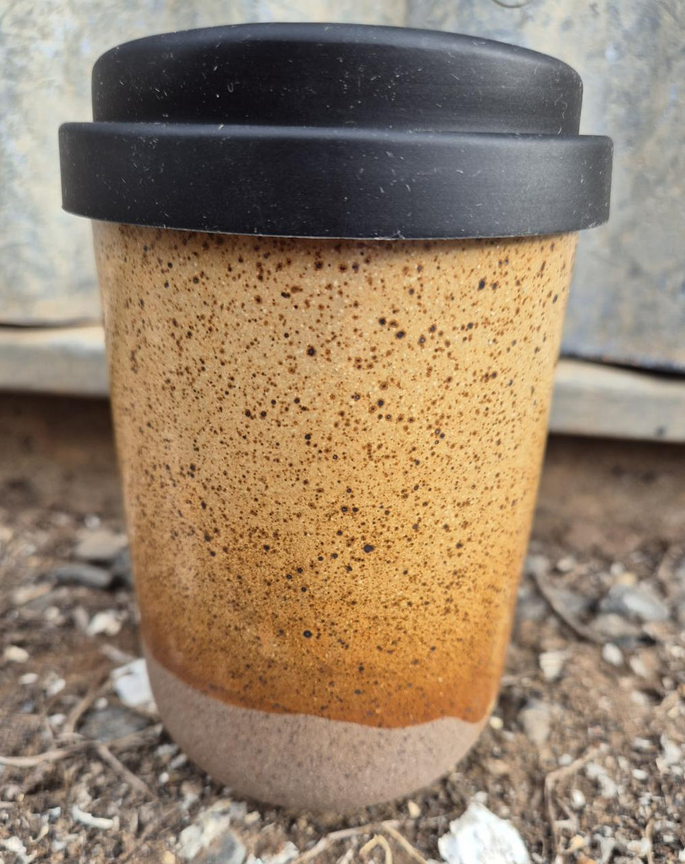 HOT OR COLD 16OZ TRAVEL MUG WITH LID - SANDY