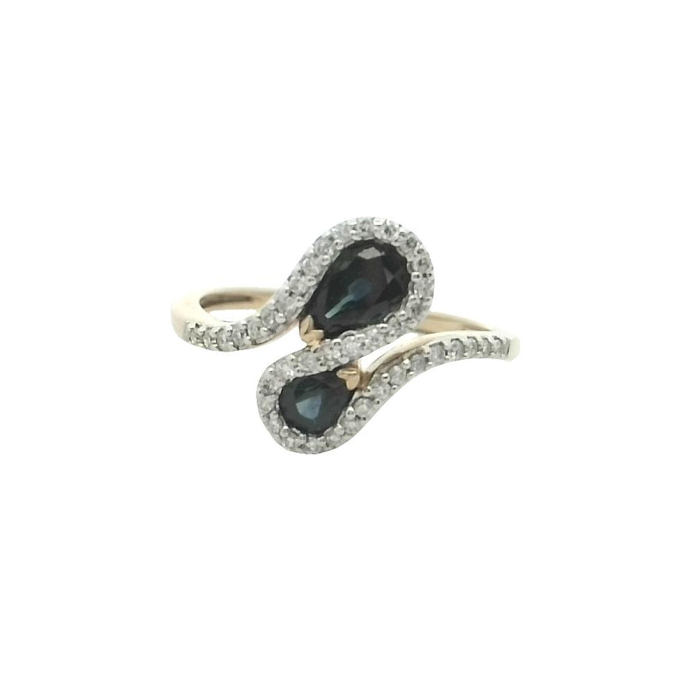 9CT YELLOW GOLD SAPPHIRE & DIAMOND RING