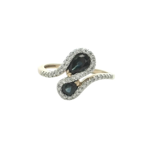 9CT YELLOW GOLD SAPPHIRE & DIAMOND RING