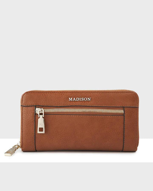 CLUTCH WALLET TAN