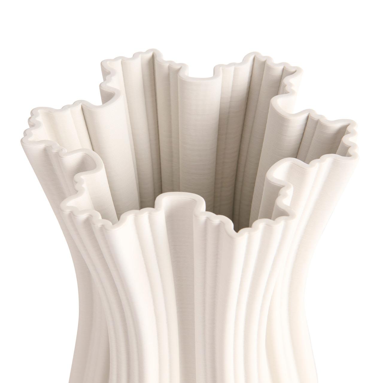 GEMMA WHITE VASE