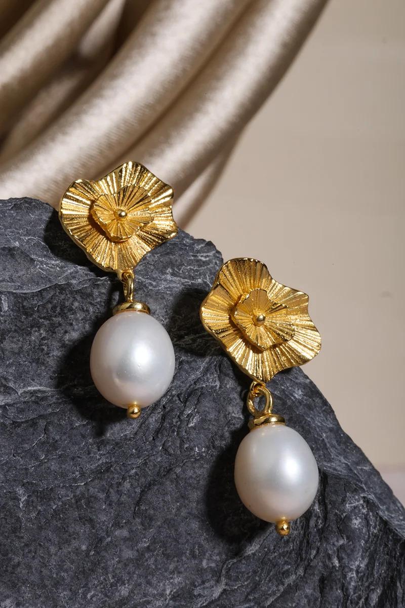 CHRYSSA GP FWP ORGANIC TEXTURED EARRINGS