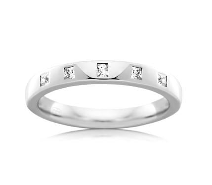 18WG PRINCESS DIAMOND WEDDING RING